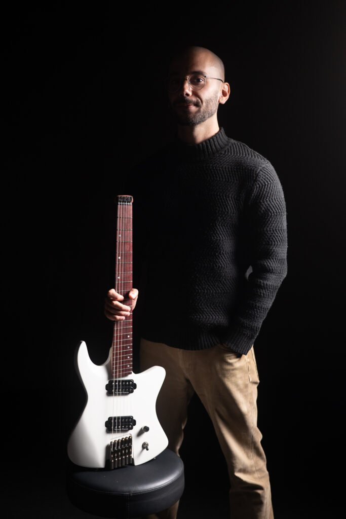 Histoire de la marque de guitares artisanales française de guitares headless