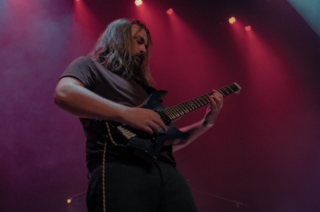 Guitare headless sur mesure